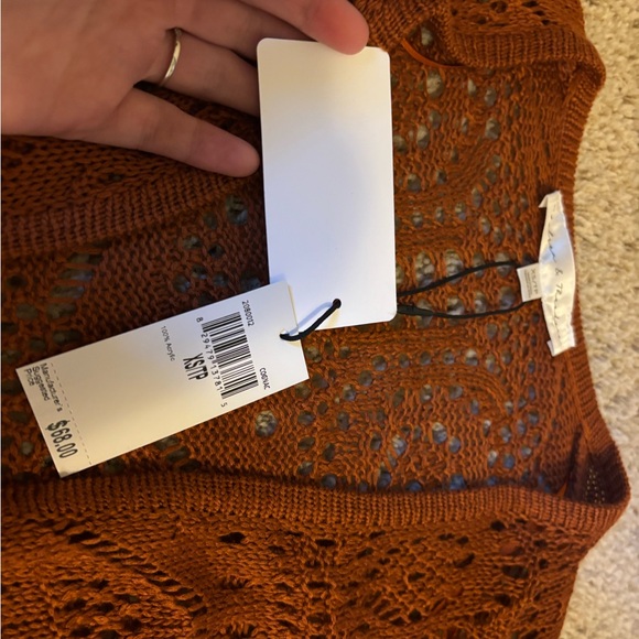 Cardigan - Picture 2 of 4